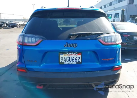 2021 Jeep Cherokee Trailhawk 4X4 from USA, damaged, VIN 1C4PJMBX7MD239895